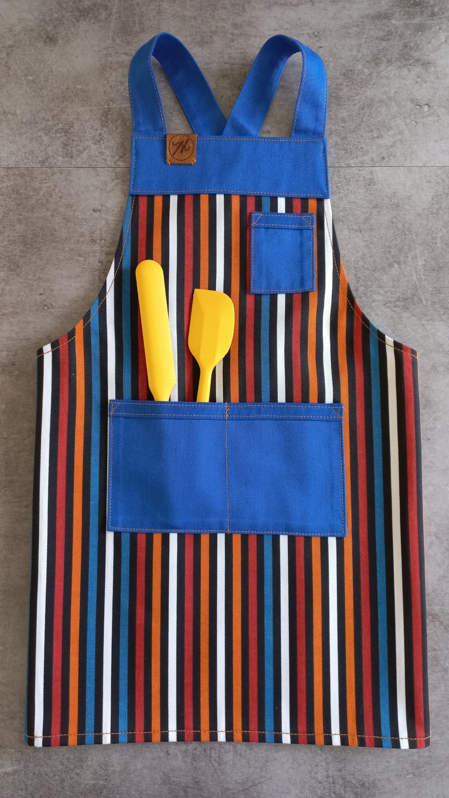 Avental Infantil Listrado Laranja/Vermelho/Azul G - Imagem 2